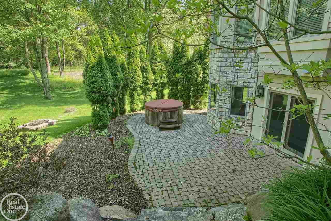 70901 Carnegie Lane Romeo, MI 48065 - Photo 13 of 51