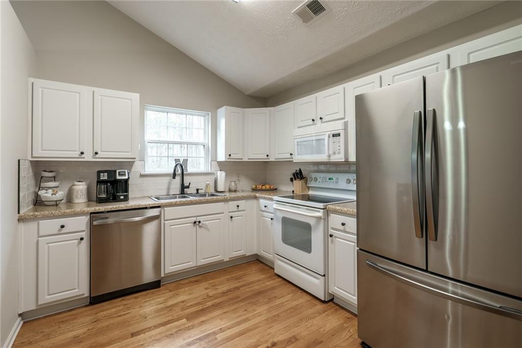 5105 Reynolds Court Monroe, GA 30656 - Photo 11 of 30