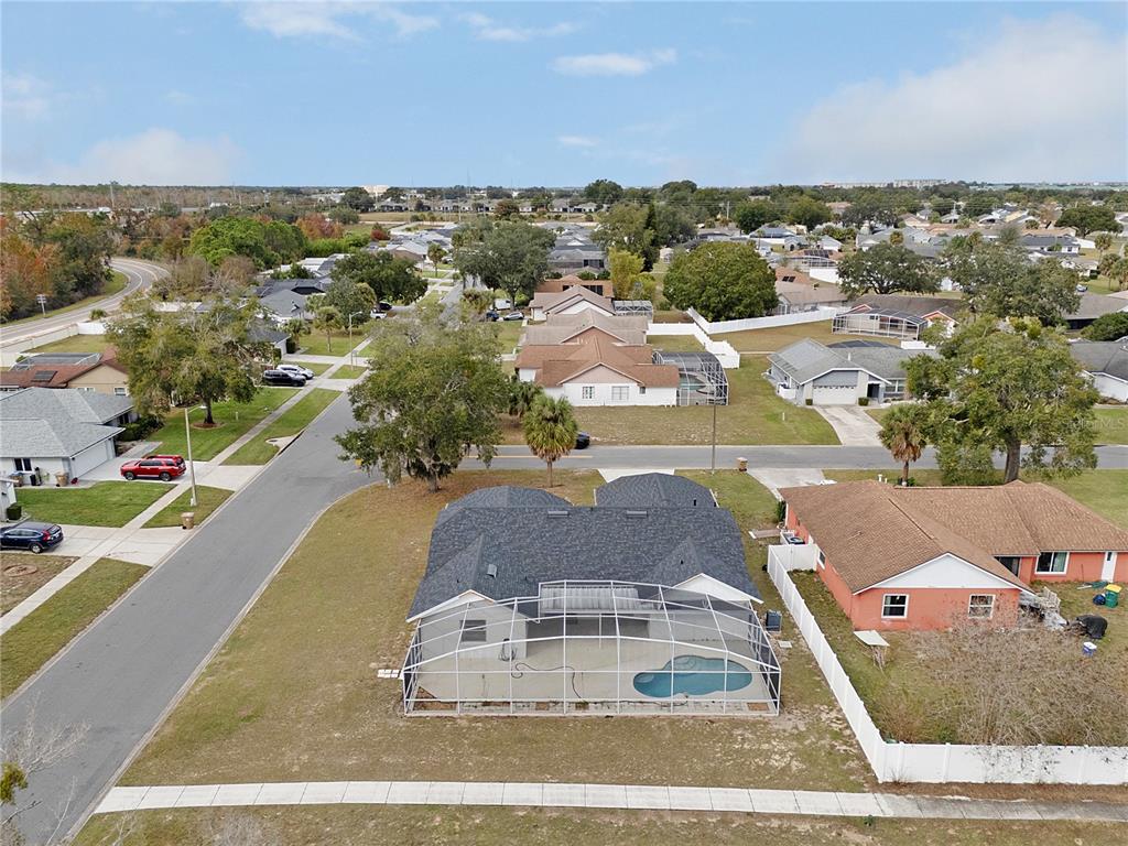 1001 Lester Ridge Court Kissimmee, FL 34747 - Photo 4 of 44