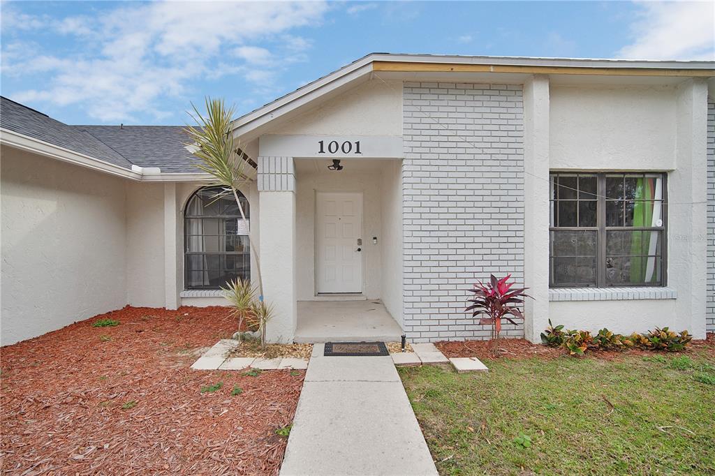 1001 Lester Ridge Court Kissimmee, FL 34747 - Photo 6 of 44