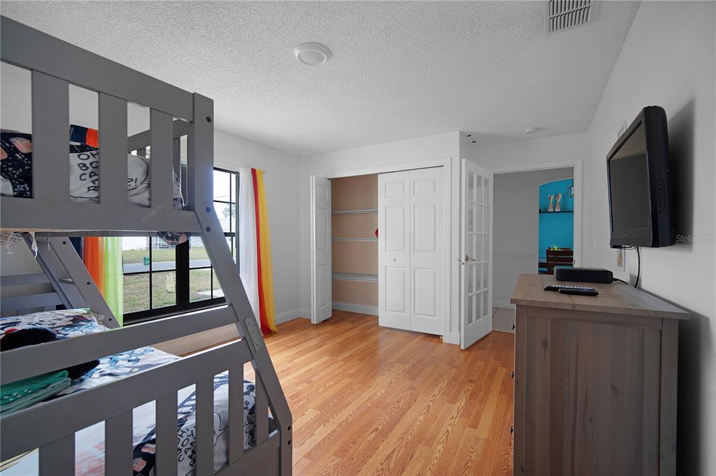 1001 Lester Ridge Court Kissimmee, FL 34747 - Photo 9 of 44