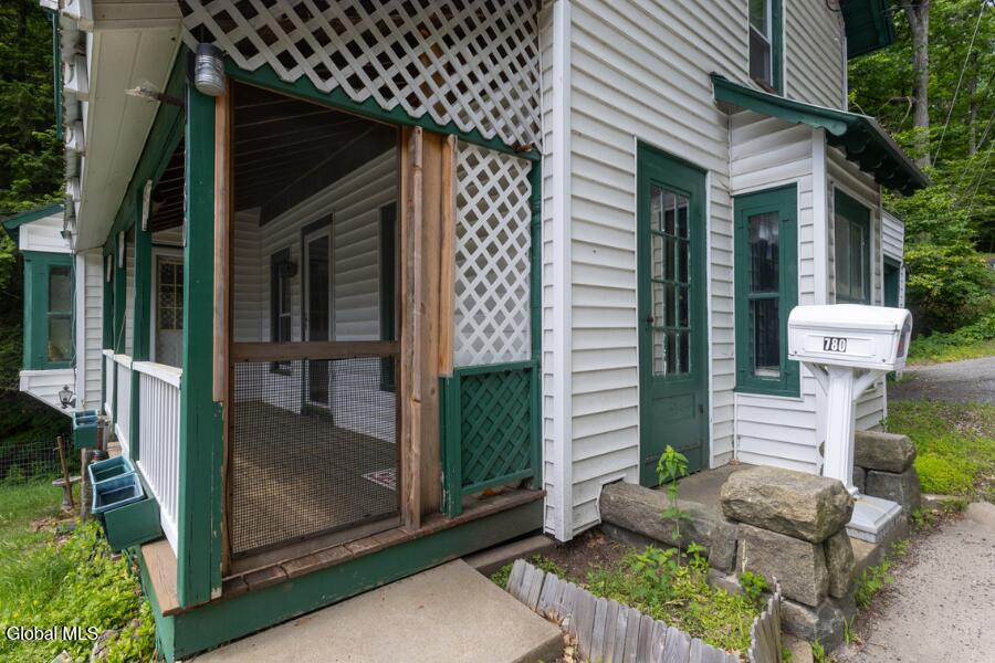 780 Diamond Point Road Diamond Point, NY 12824 - Photo 6 of 35 6