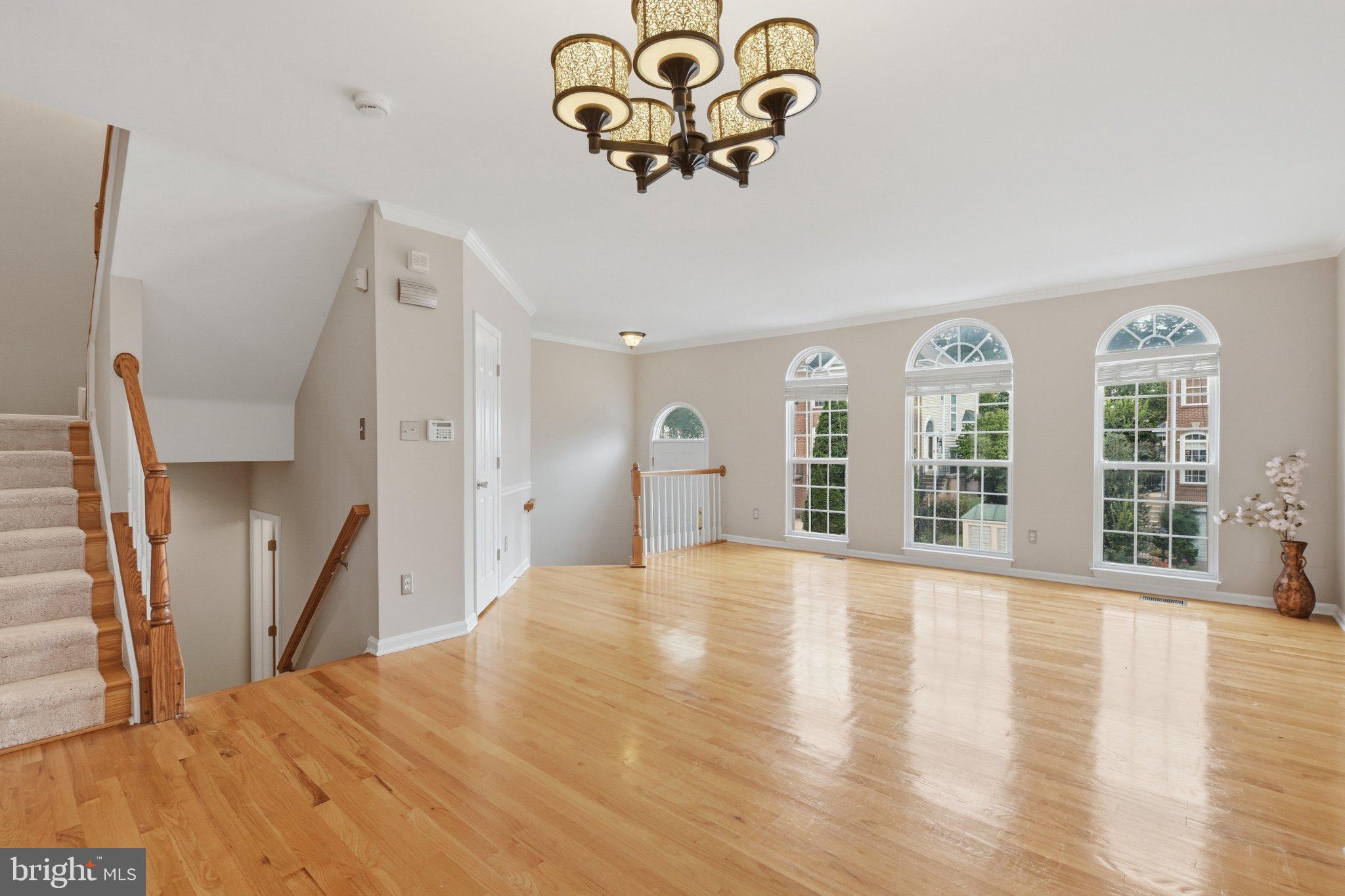 1986 Logan Manor Drive Reston, VA 20190 - Photo 3 of 36 Expansive and sunny living room