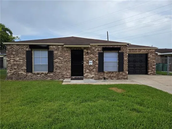 $1,700 | 173 South Tish Drive, Avondale, LA 70094