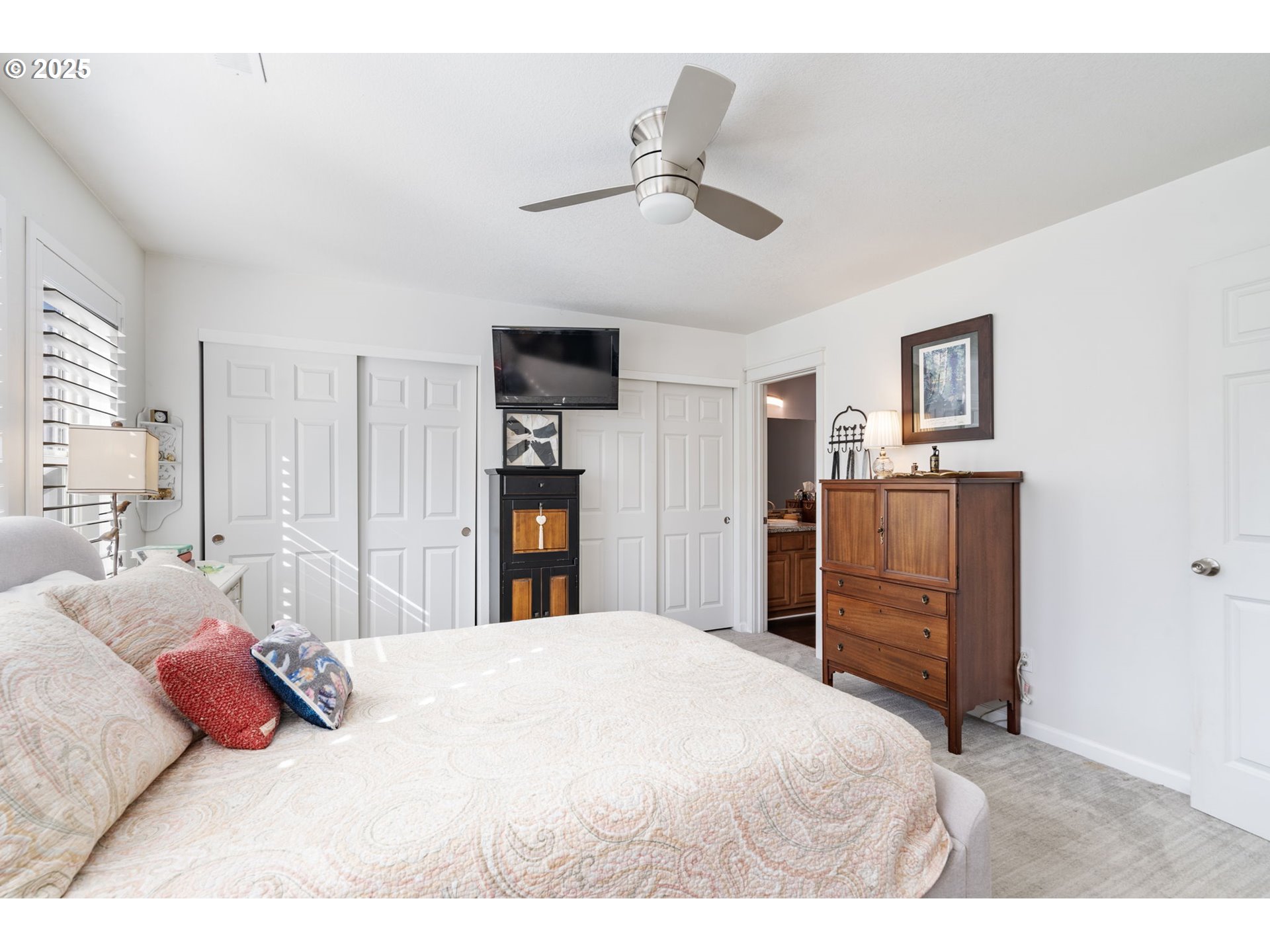 21780 Northeast Larkspur Lane Fairview, OR 97024 - Photo 23 of 31