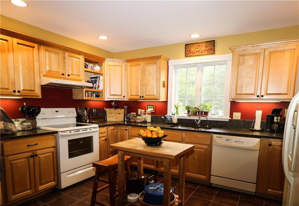 810 Morgan Bay Road Blue Hill, ME 04614 - Photo 12 of 28 Photo