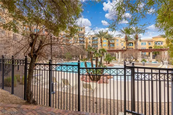 $1,250 | 30 Strada Di Villaggio, Unit 142, Henderson, NV 89011