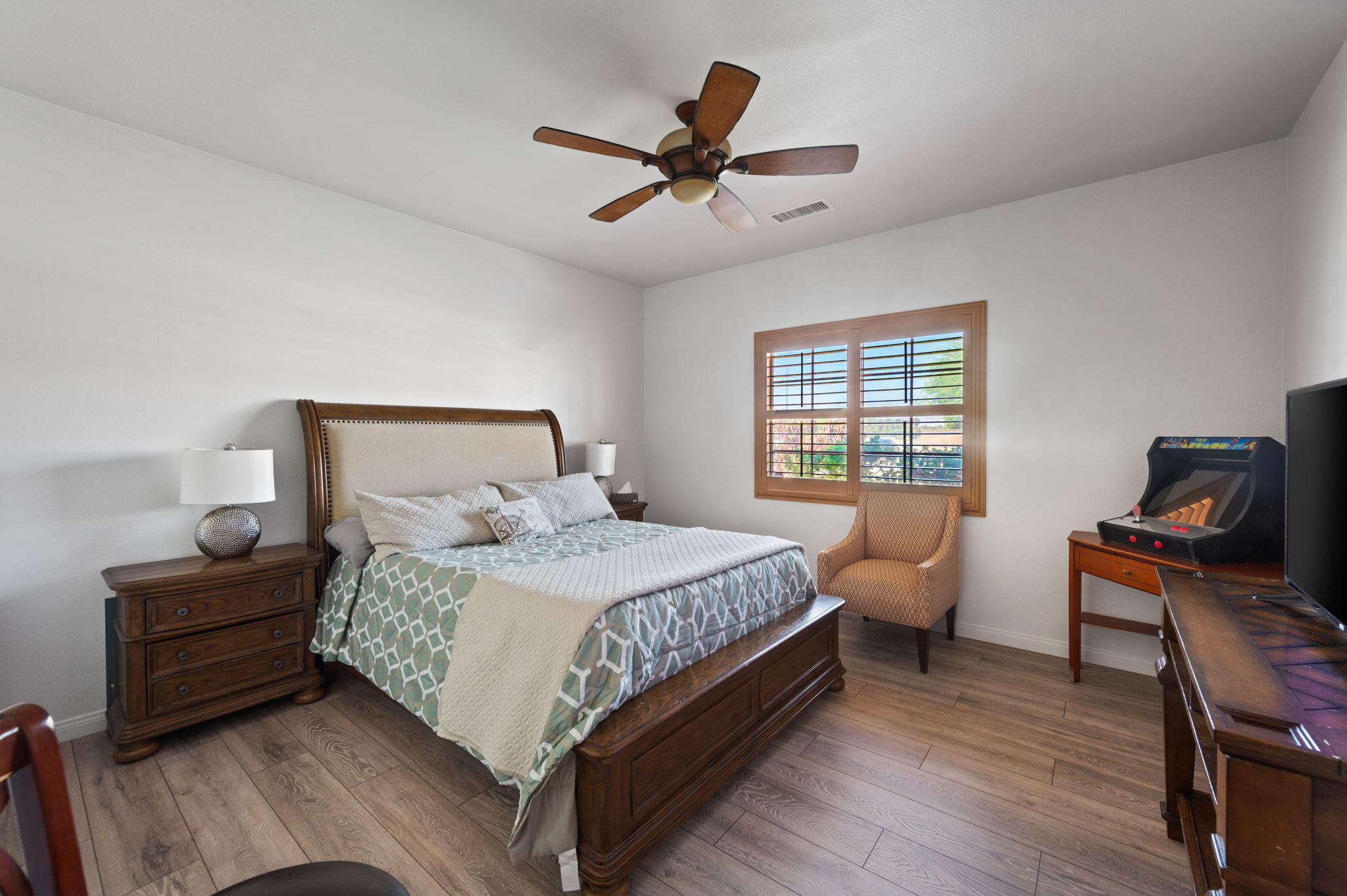 83035 Exeter Court Thermal, CA 92274 - Photo 20 of 38 a bedroom with a bed and window