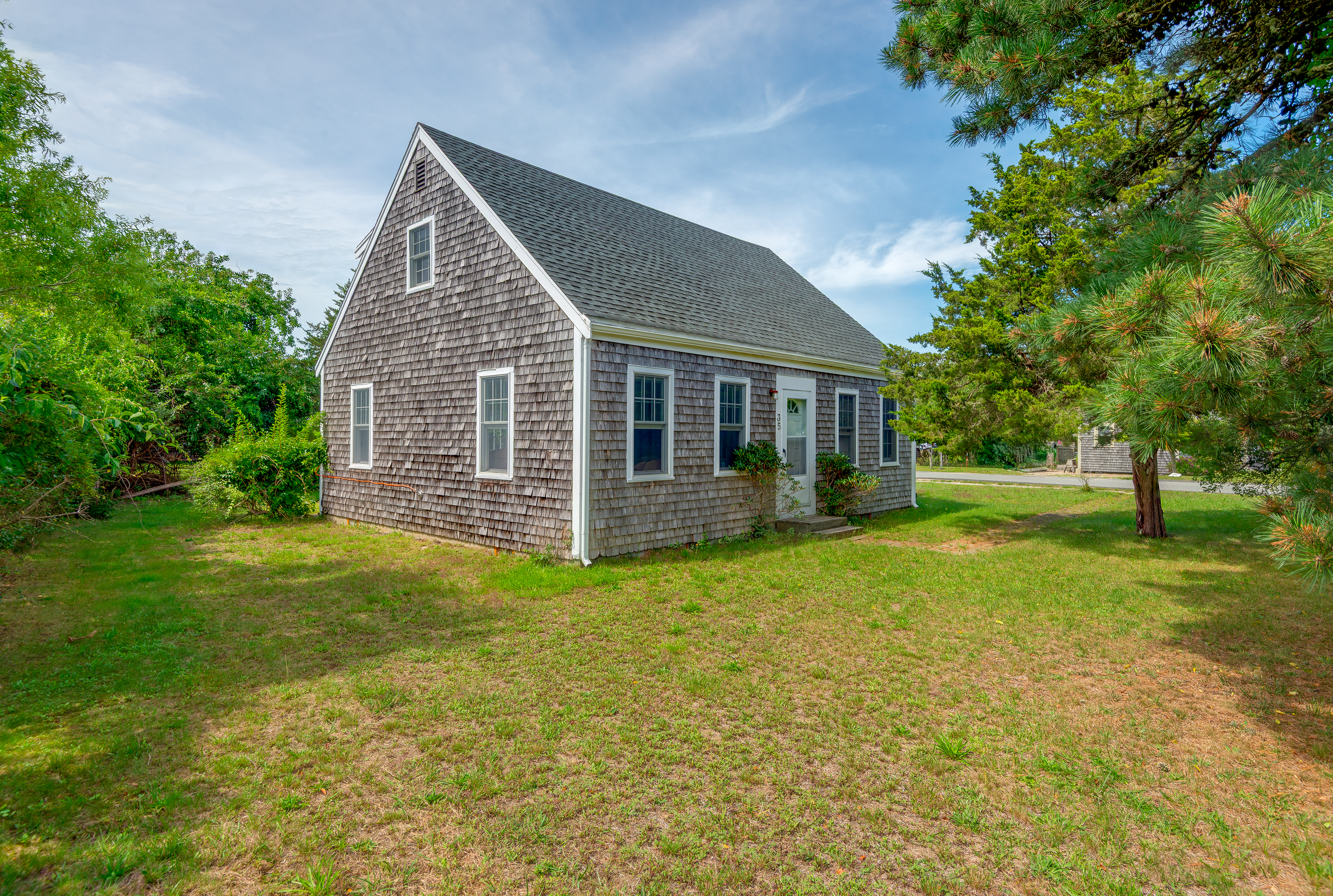 35 Surfside Road Nantucket, MA 02554 - Photo 2 of 20 Gallery Image 2
