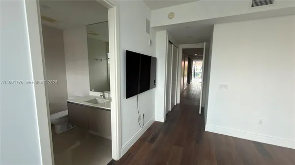 $1,320,000 | 3250 Northeast 188th Street, Unit 204, Aventura, FL 33180