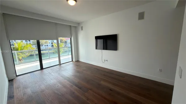 $1,320,000 | 3250 Northeast 188th Street, Unit 204, Aventura, FL 33180