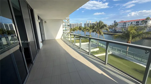 $1,320,000 | 3250 Northeast 188th Street, Unit 204, Aventura, FL 33180