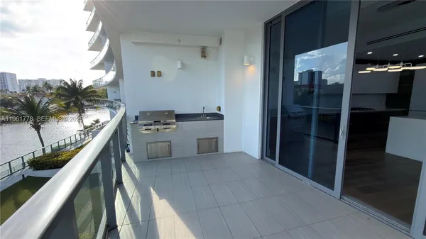 $1,320,000 | 3250 Northeast 188th Street, Unit 204, Aventura, FL 33180