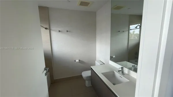 $1,320,000 | 3250 Northeast 188th Street, Unit 204, Aventura, FL 33180