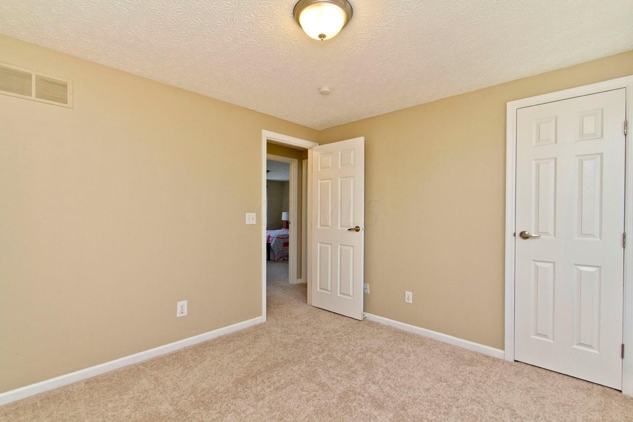 747 Quaker Ridge Court Columbus, OH 43230 - Photo 18 of 28