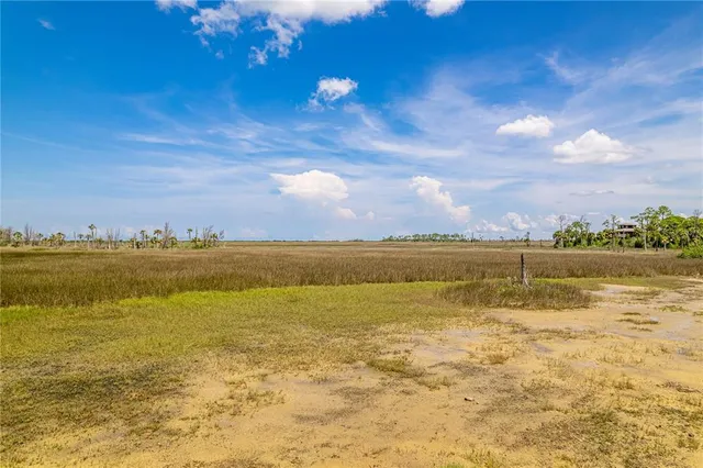 $175,000 | 8 Indian Gulf Lane, Spring Hill, FL 34607