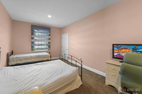 $1,960,000 | 5 Bouvier Lane, East Brunswick, NJ 08816