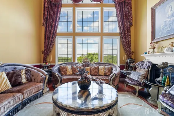 $1,960,000 | 5 Bouvier Lane, East Brunswick, NJ 08816