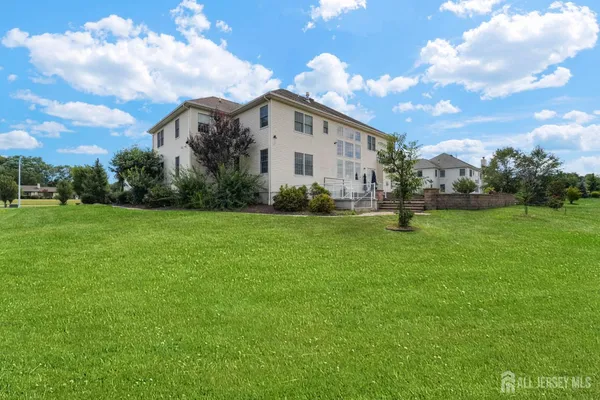 $1,960,000 | 5 Bouvier Lane, East Brunswick, NJ 08816