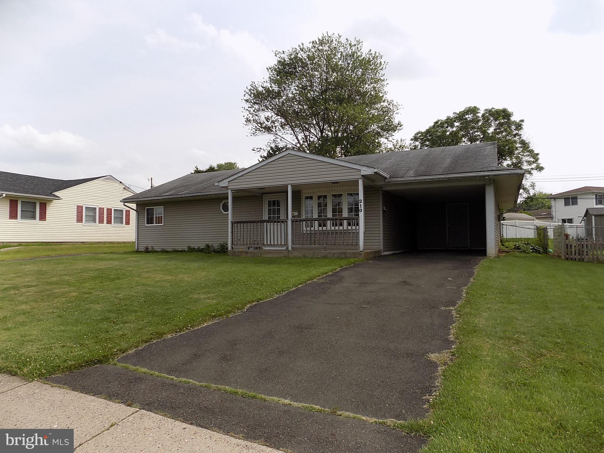 210 Yorkshire Road Fairless Hills, PA 19030 - Photo 2 of 15 Gallery Image 2