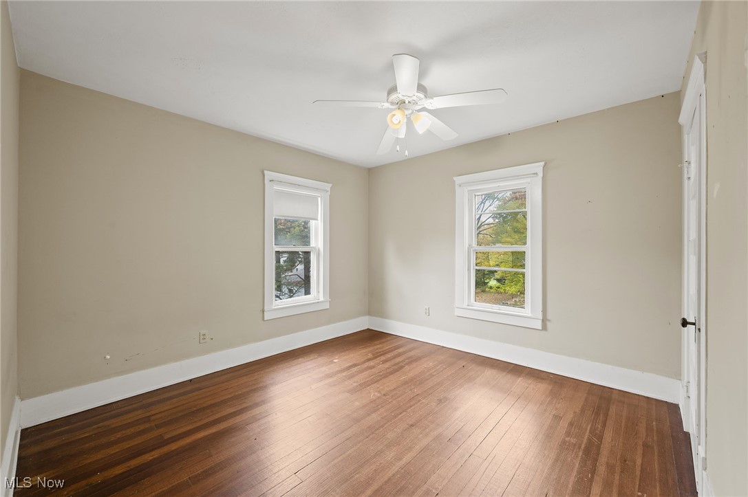 1796 South Green Road Cleveland, OH 44121 - Photo 15 of 35