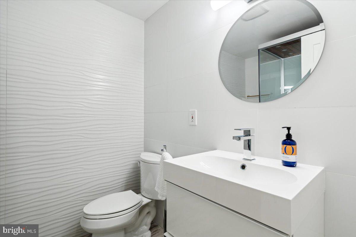 2554 Bear Den Road Frederick, MD 21701 - Photo 53 of 78 Lower level full bathroom