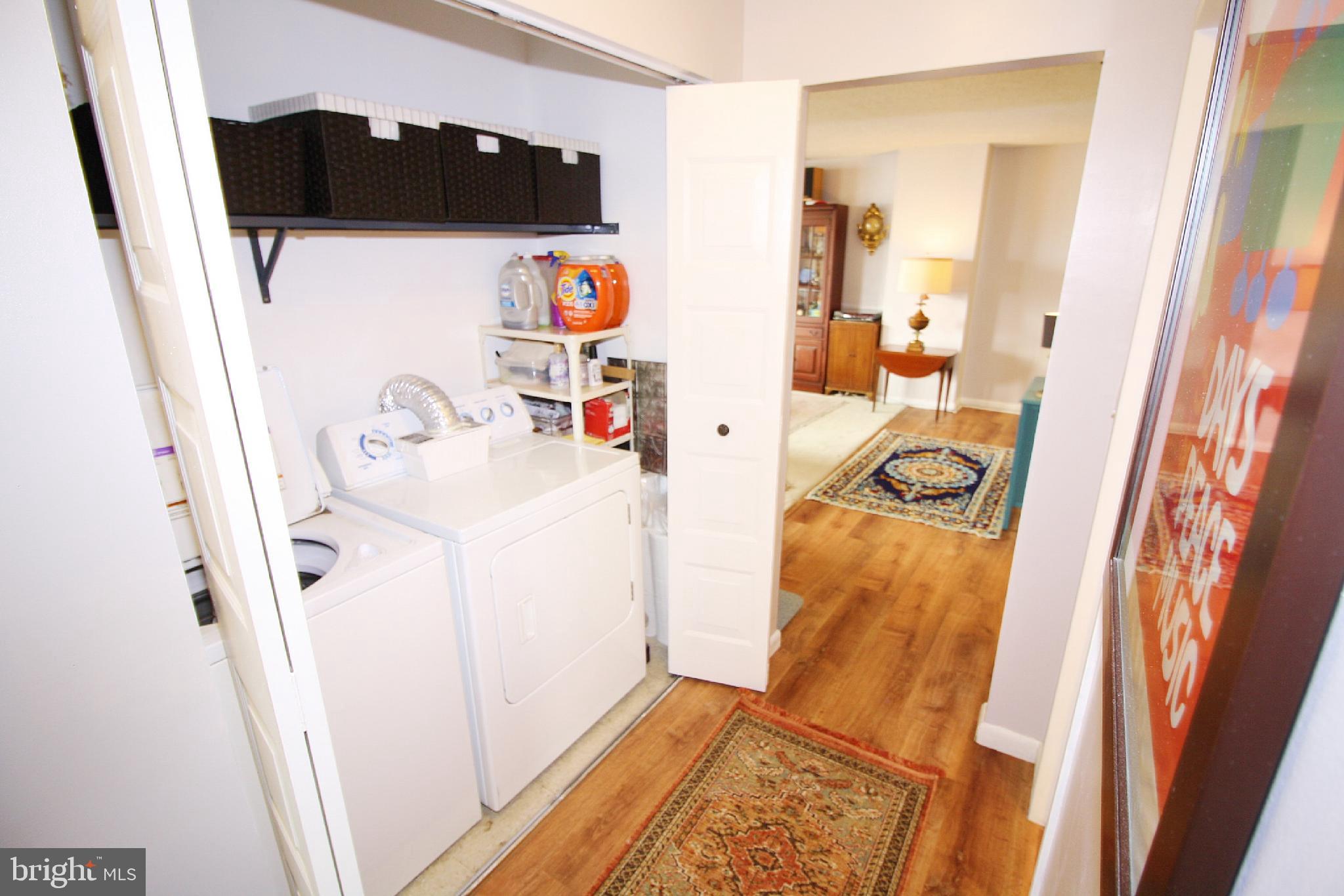 205 East Joppa Road, Unit 1603 Towson, MD 21286 - Photo 18 of 50 Hallway