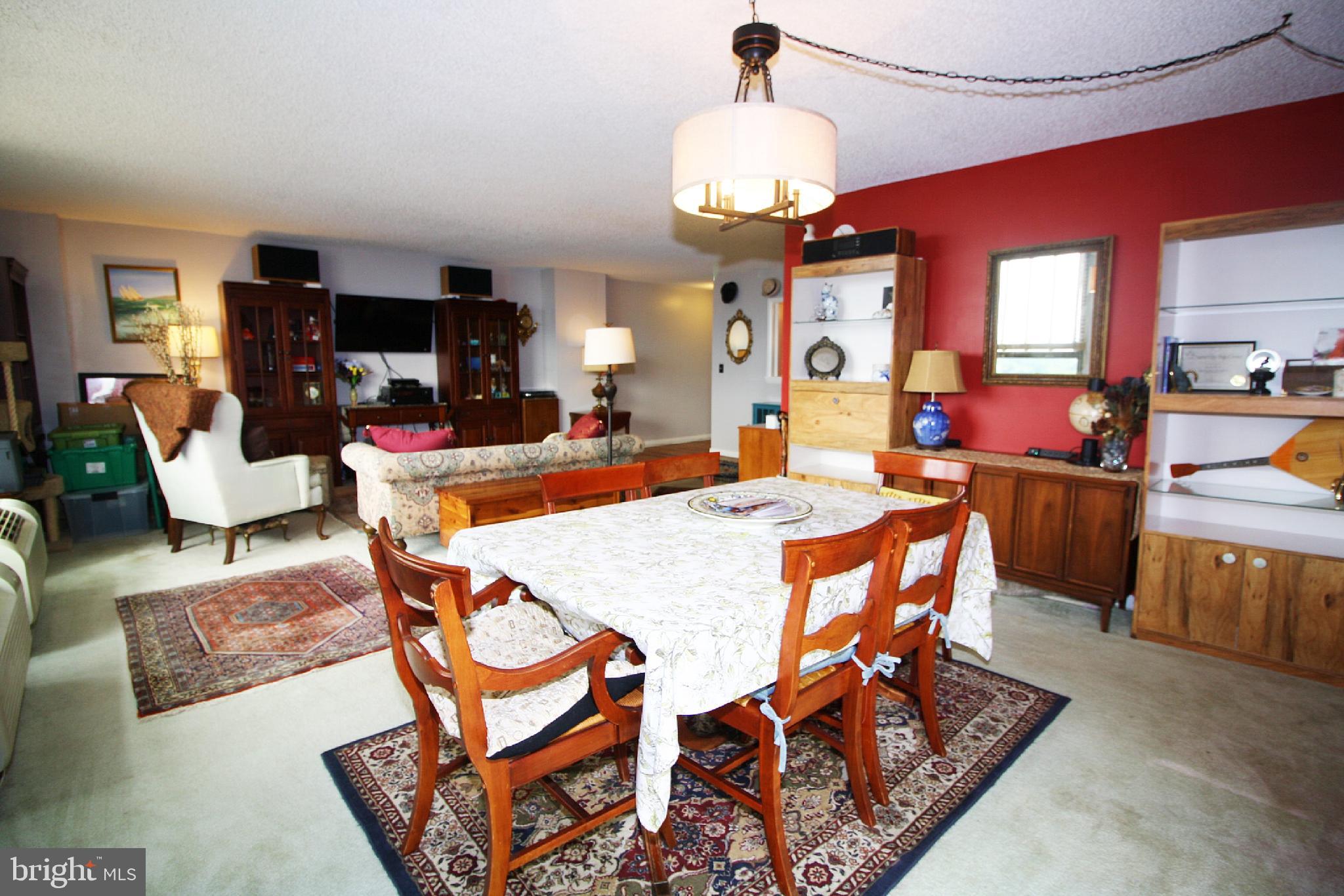 205 East Joppa Road, Unit 1603 Towson, MD 21286 - Photo 9 of 50 Dining Room