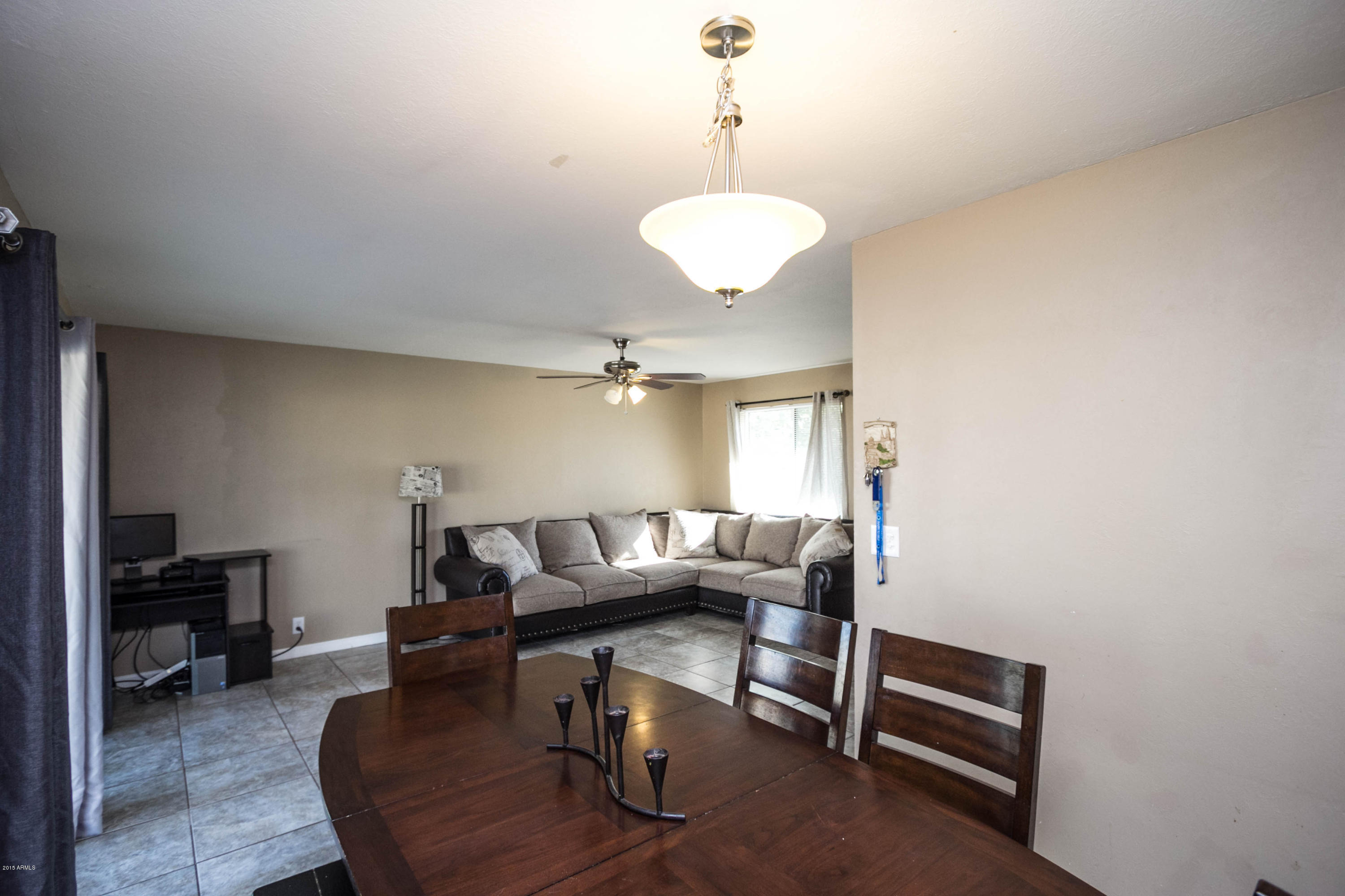 1816 East Chipman Road Phoenix, AZ 85040 - Photo 11 of 27 IMG_1976