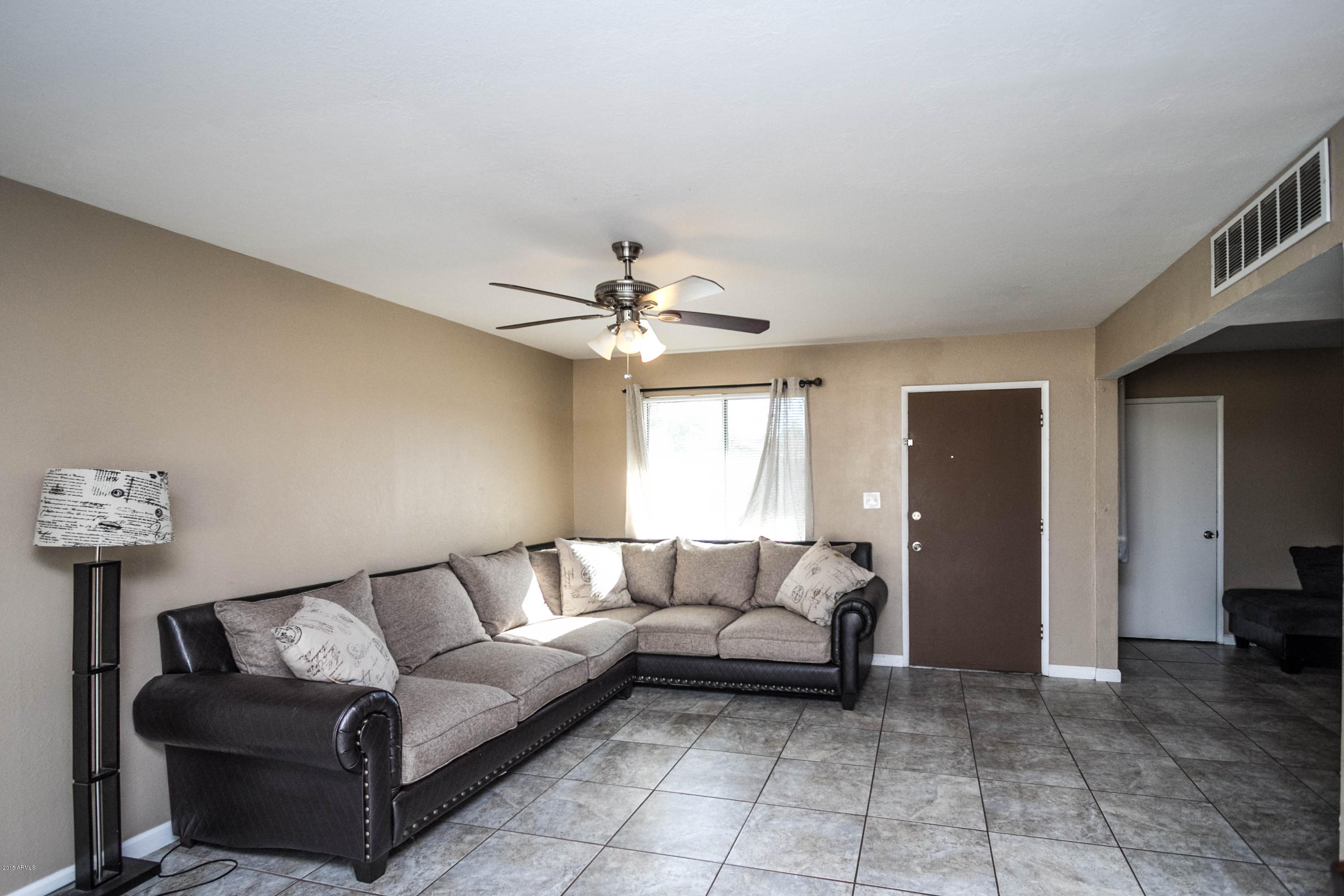 1816 East Chipman Road Phoenix, AZ 85040 - Photo 23 of 27 IMG_1958