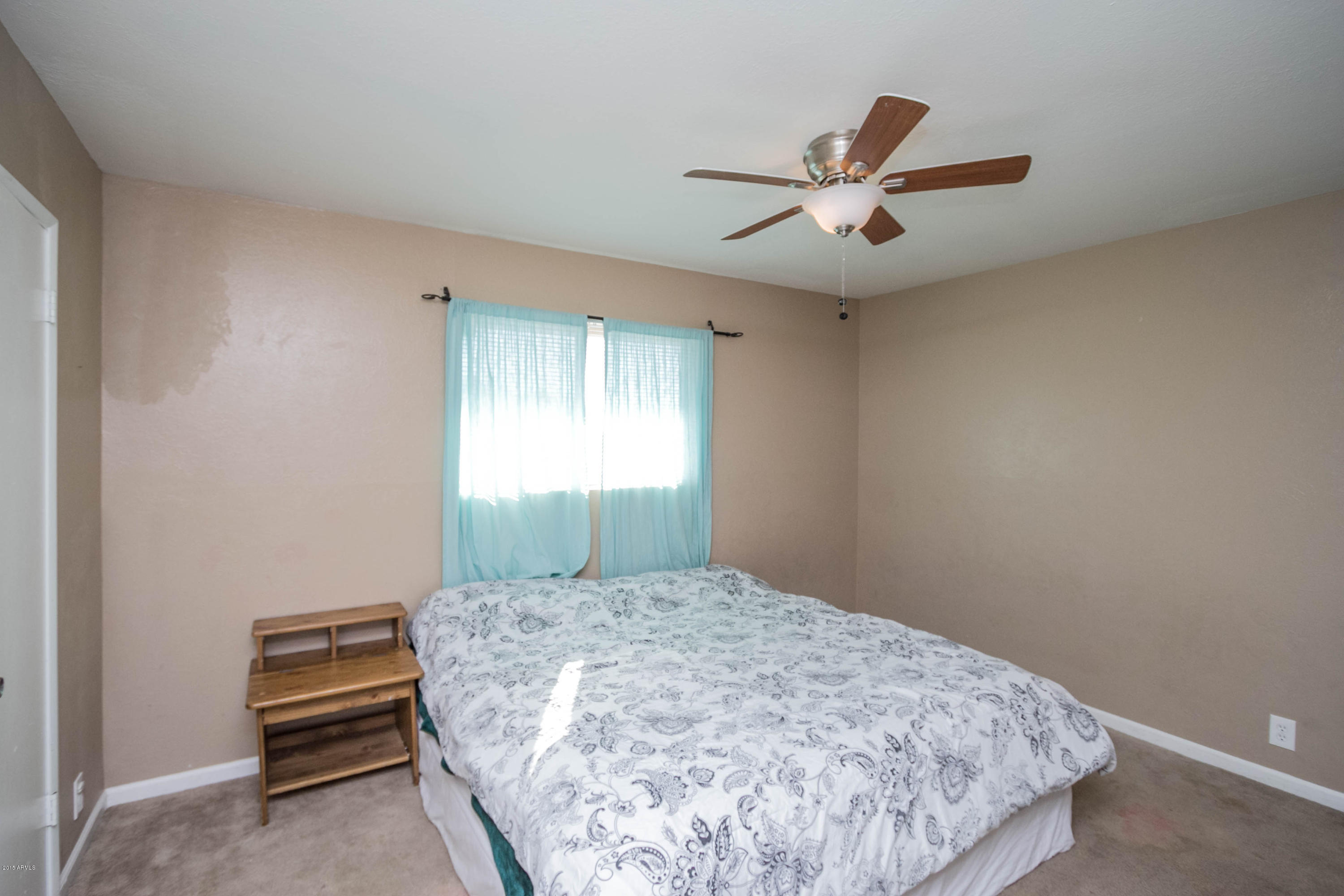 1816 East Chipman Road Phoenix, AZ 85040 - Photo 6 of 27 IMG_1994