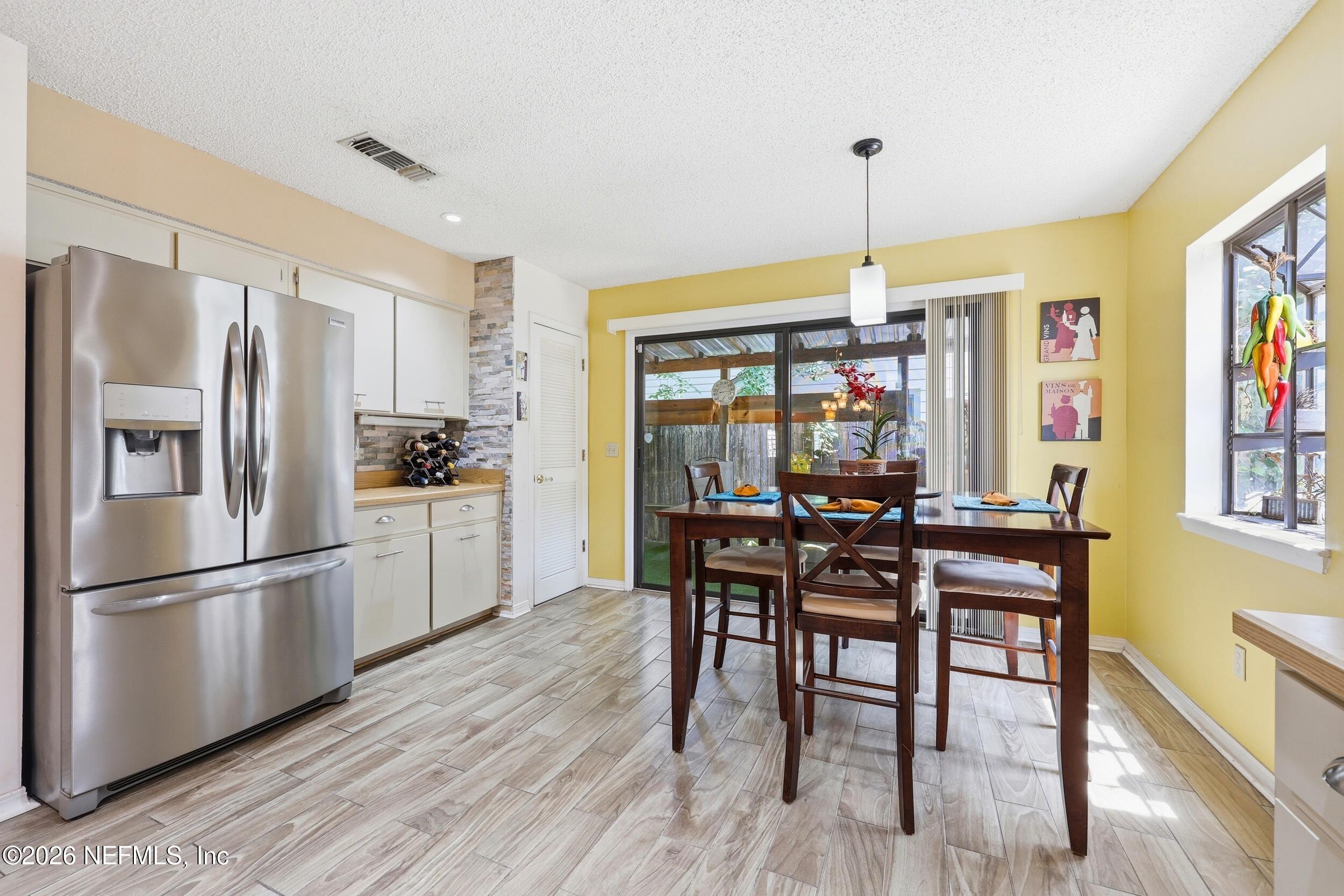 5440 Spring Brook Road Jacksonville, FL 32277 - Photo 12 of 38 18_the real estateographers_017