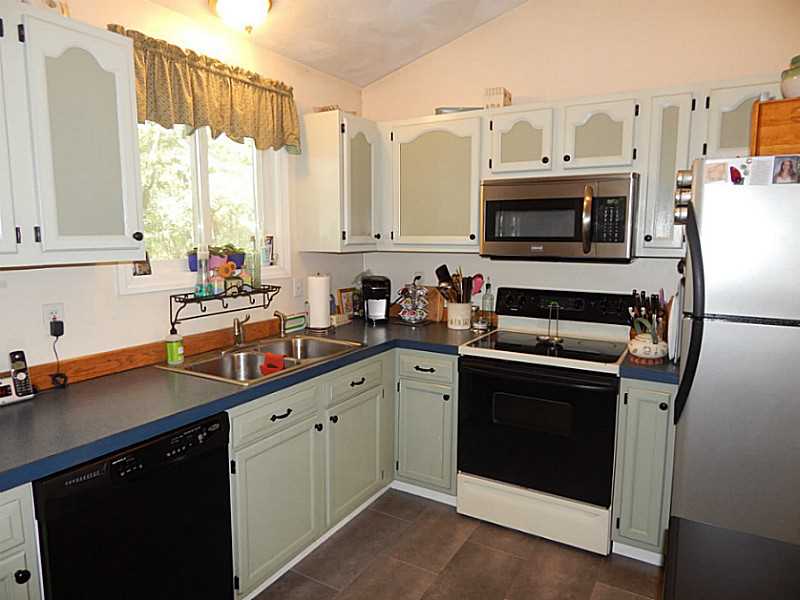 340 Devils Foot Road North Kingstown, RI 02852 - Photo 11 of 24 Kitchen.