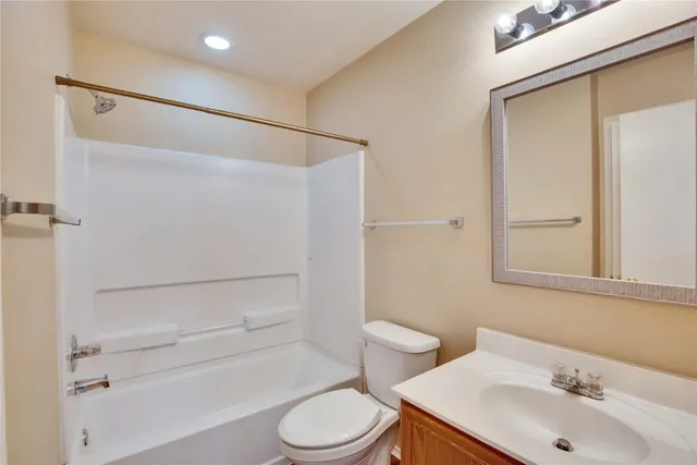 $2,100 | 6629 Doyal Drive, Austin, TX 78747