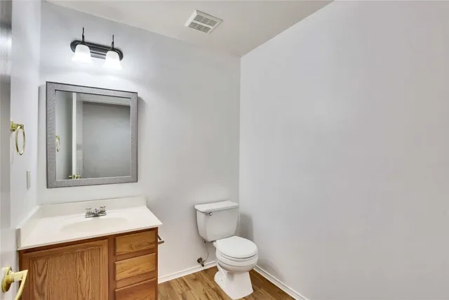 $2,100 | 6629 Doyal Drive, Austin, TX 78747