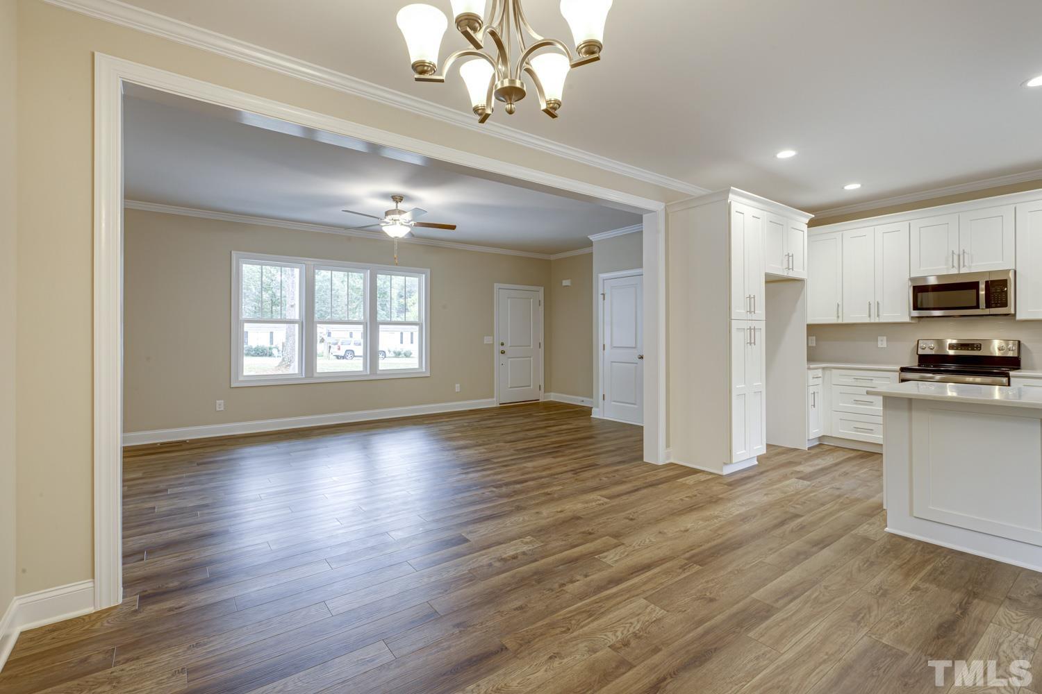 8428 Rhodes Road Apex, NC 27539 - Photo 8 of 30 Gallery Image 8
