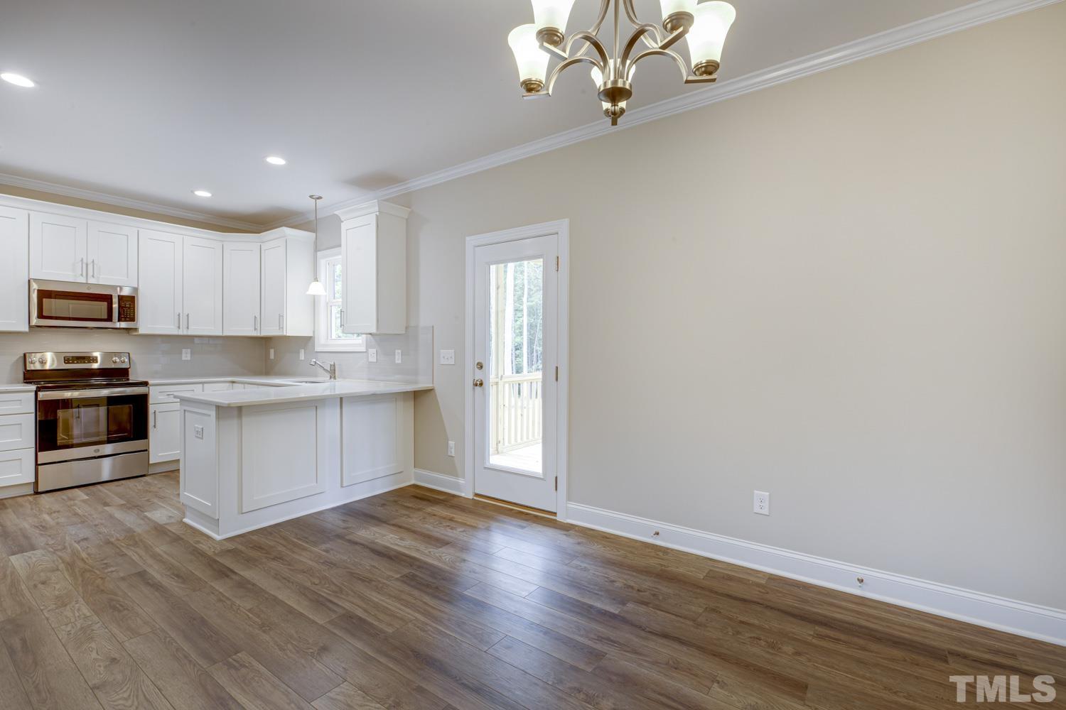8428 Rhodes Road Apex, NC 27539 - Photo 9 of 30 Gallery Image 9