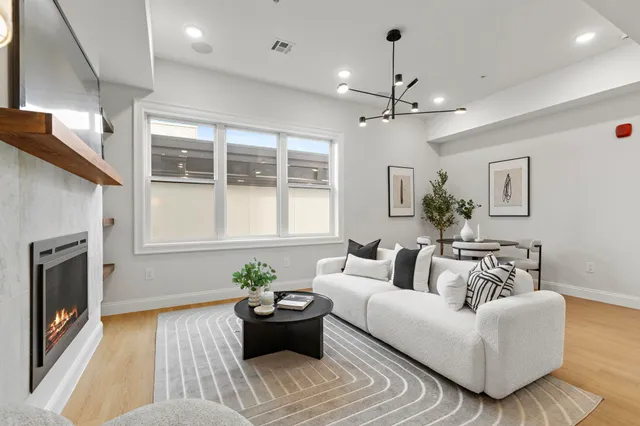 $749,000 | 192 Cambridge Avenue, Unit 2, Jersey City, NJ 07307