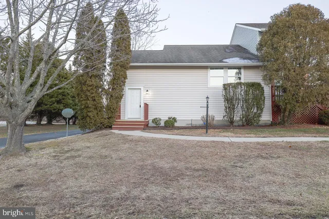 $295,000 | 29595 Dutchmans Lane, Unit 42/701, Easton, MD 21601