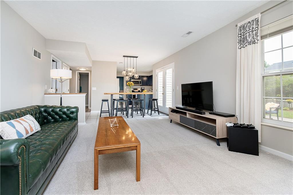 13237 Knoll Ridge Fishers, IN 46038 - Photo 13 of 29 Gallery Image 13
