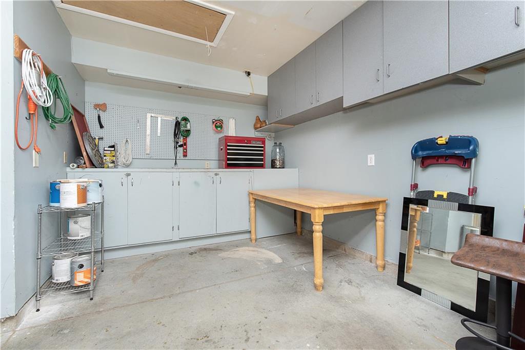 13237 Knoll Ridge Fishers, IN 46038 - Photo 25 of 29 Gallery Image 25