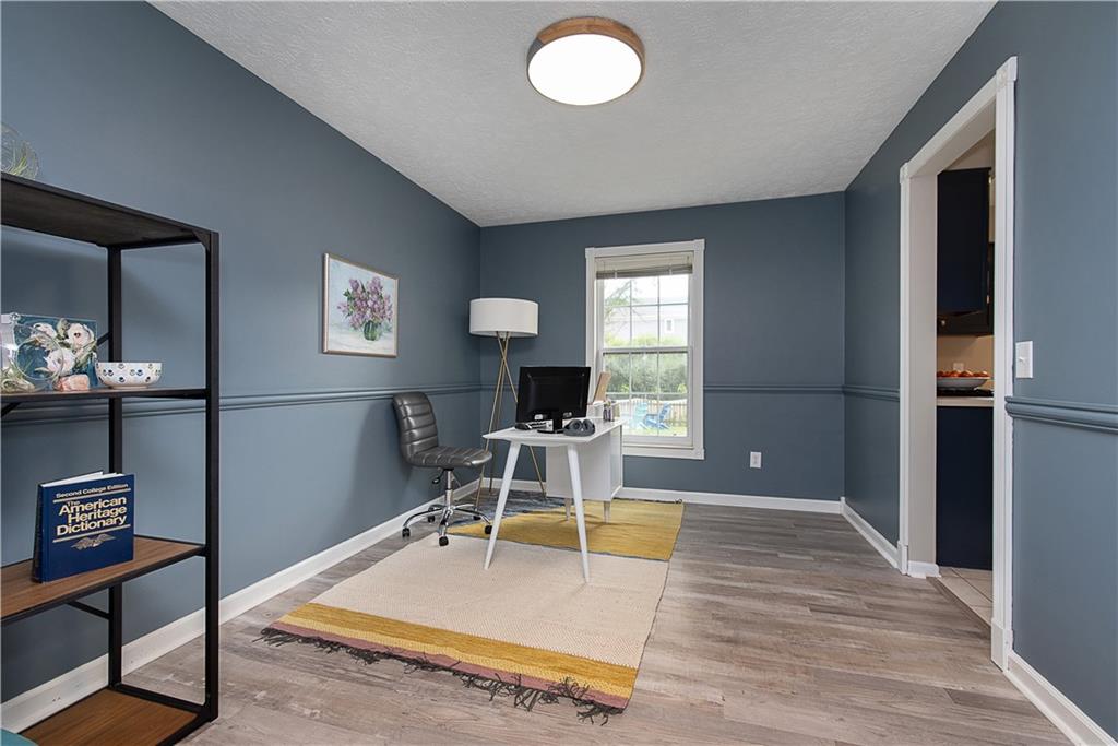 13237 Knoll Ridge Fishers, IN 46038 - Photo 6 of 29 Gallery Image 6