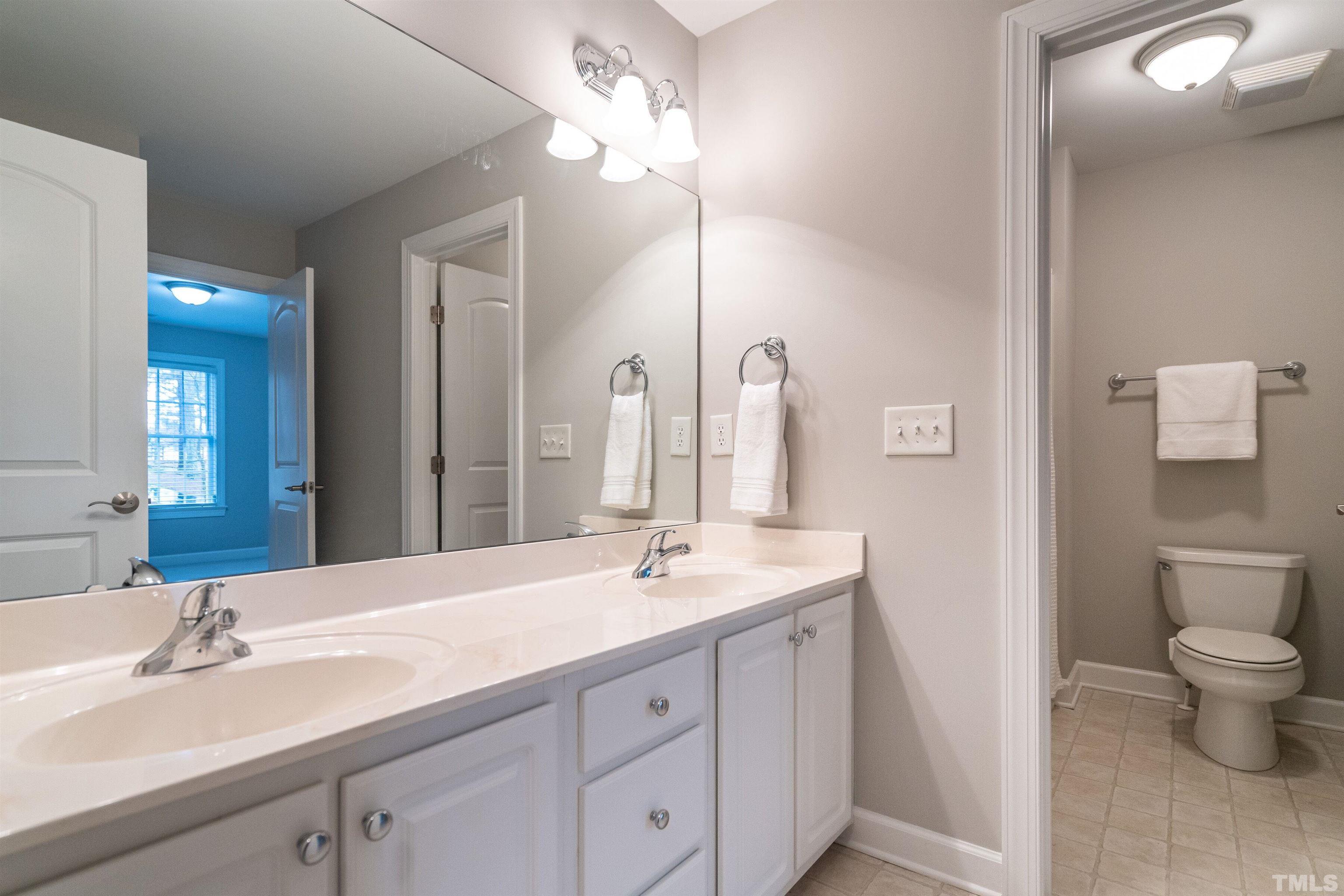 4404 Black Lion Way Raleigh, NC 27610 - Photo 28 of 41 Gallery Image 28