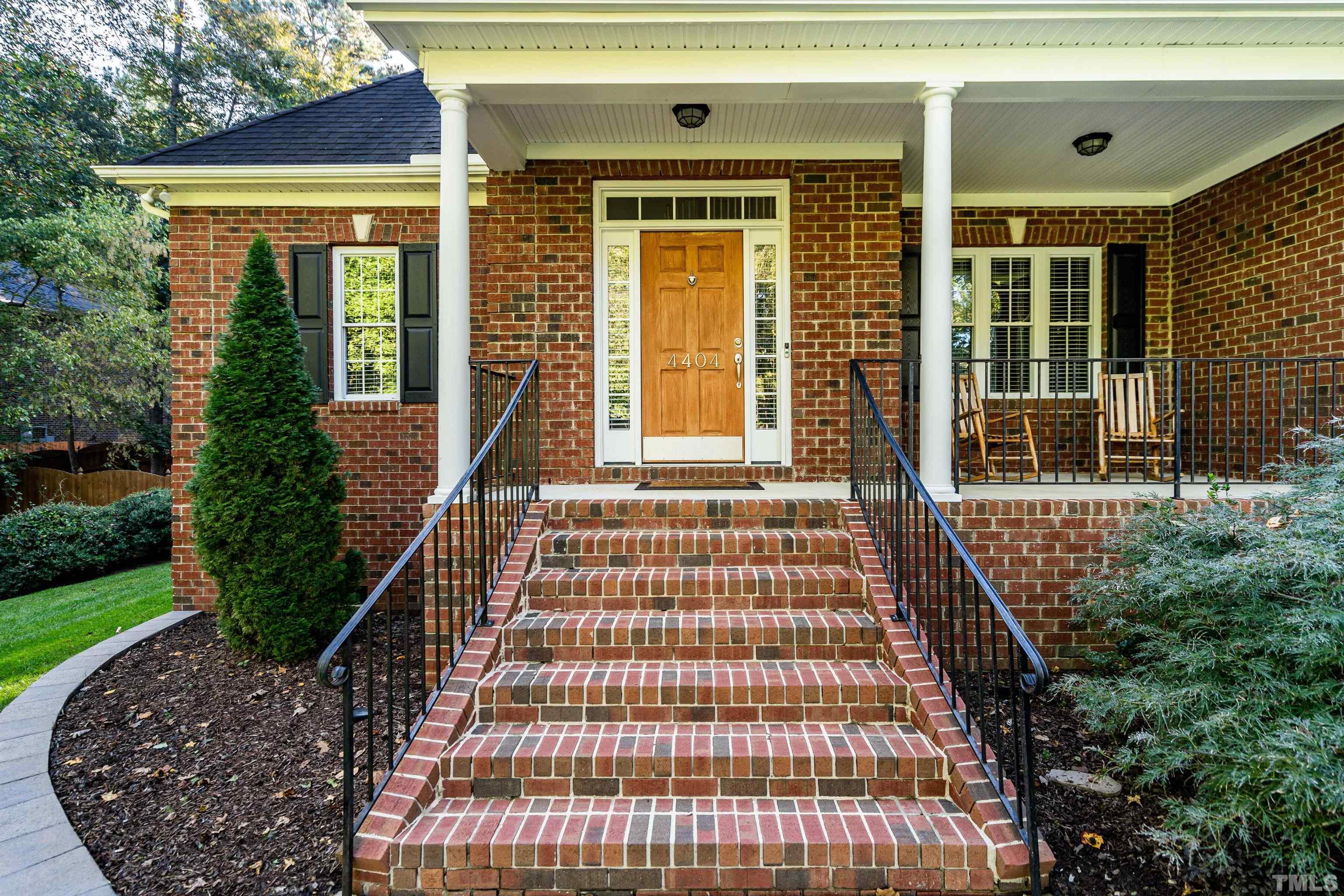 4404 Black Lion Way Raleigh, NC 27610 - Photo 3 of 41 Gallery Image 3
