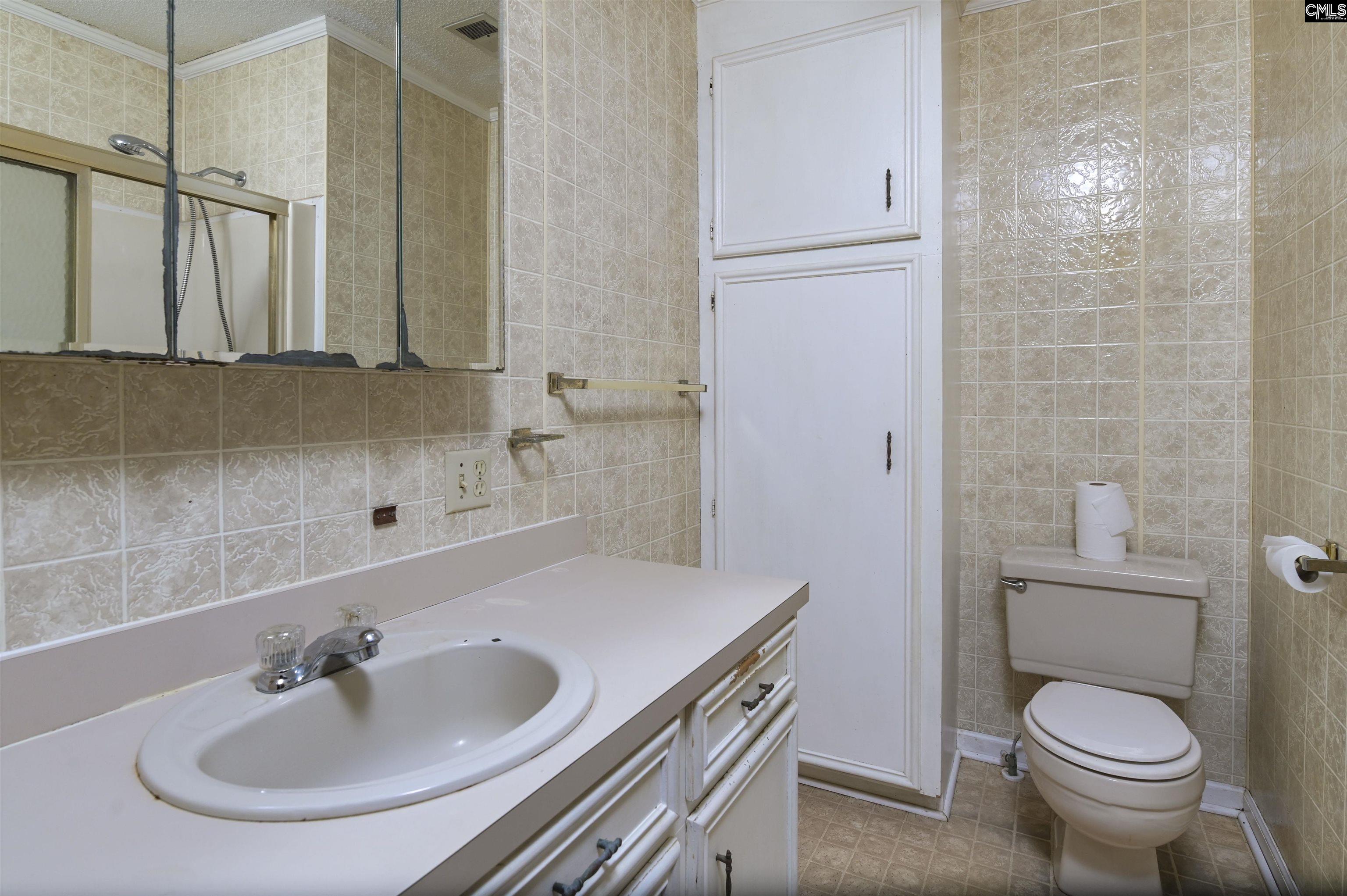 409 Hayride Road Gilbert, SC 29054 - Photo 27 of 41 Gallery Image 27
