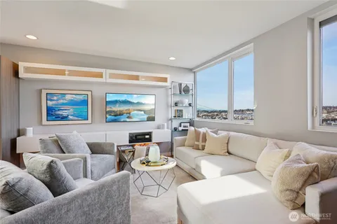 $850,000 | 1230 West Emerson Street, Seattle, WA 98119