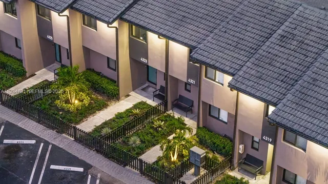 $3,400 | 4311 Northwest 115th Avenue, Coral Springs, FL 33065