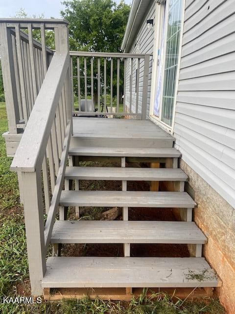 152 Camp Road Sweetwater, TN 37874 - Photo 5 of 24 Gallery Image 5