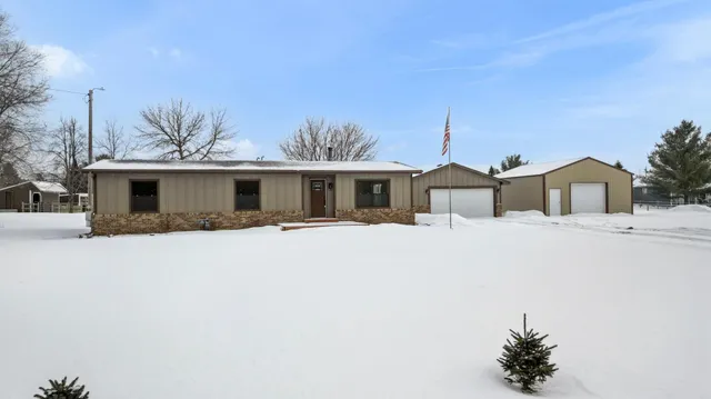 $379,900 | 22315 County Road 75, Big Lake, MN 55309