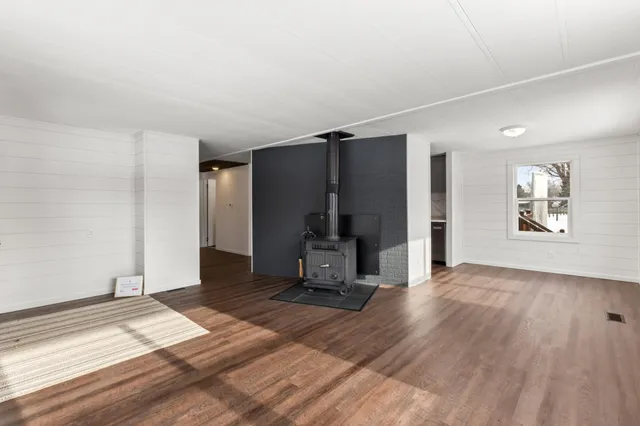 $379,900 | 22315 County Road 75, Big Lake, MN 55309